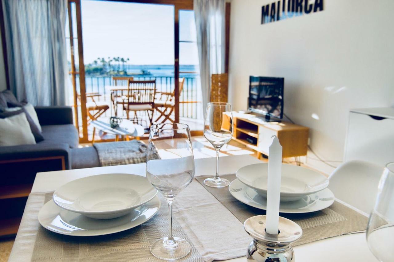Beachfront Apartment Port de Alcudia  Buitenkant foto